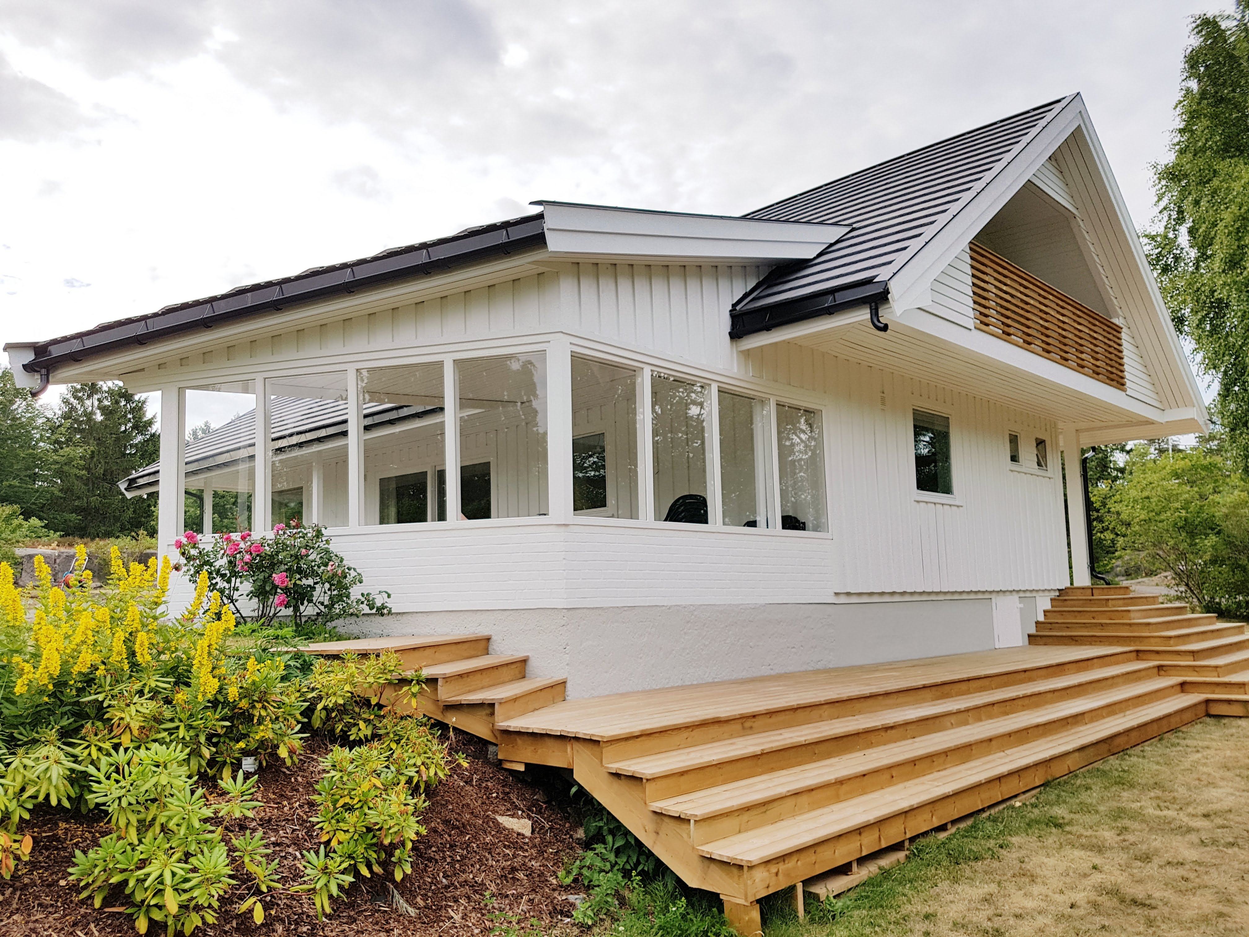 Utvendig tømrerarbeid på bolig